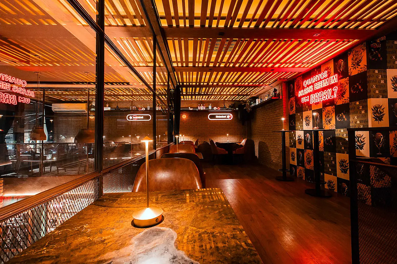 Salão do Exímia, bar no Itaim Bibi, em São Paulo